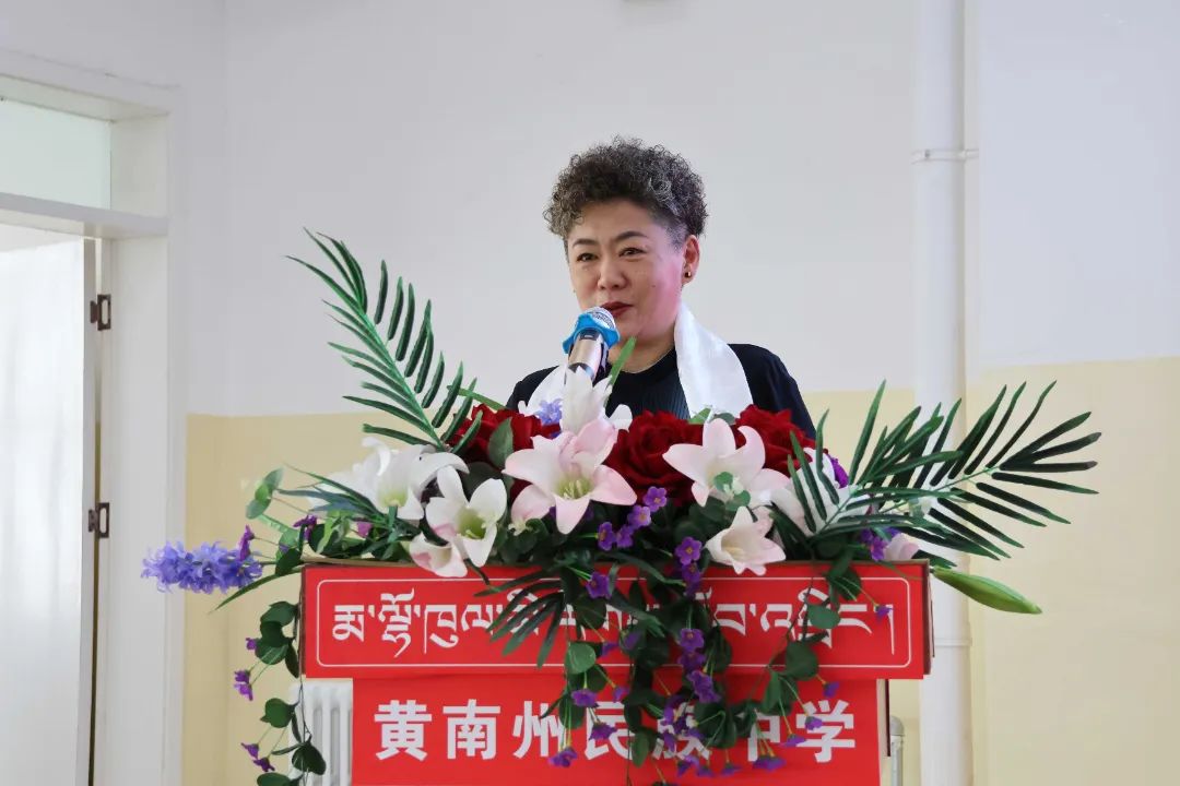 韦德官方网站矿业“益行红光”——倾情捐助，共筑教育妄想